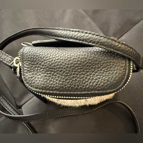 KARA Ponyhair Crossbody Bag, pre-owned - Picture 9 of 16